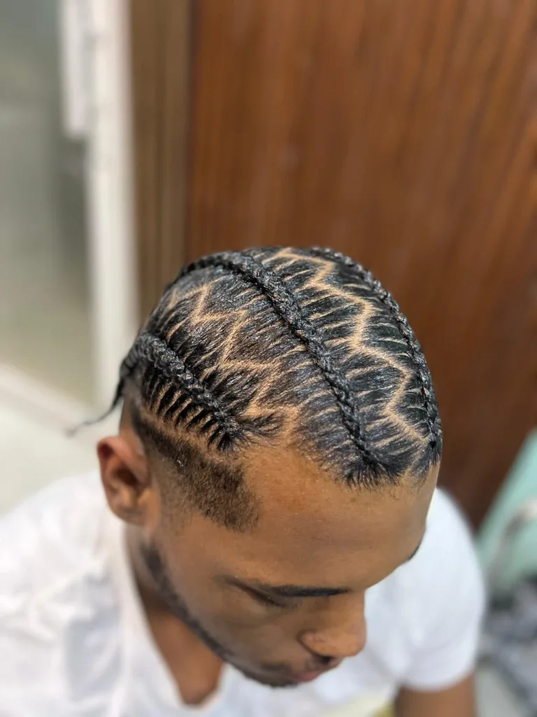4 trenzas hombre