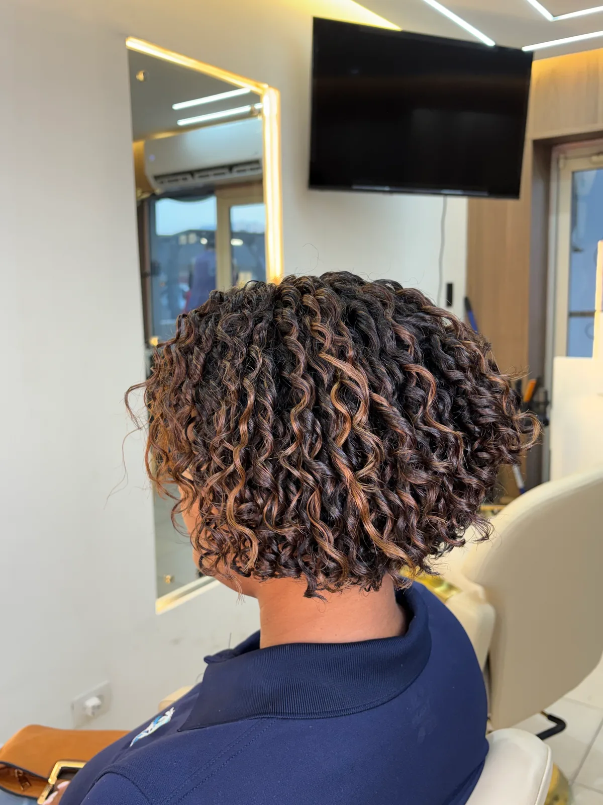 Balayage + Definición de rizos